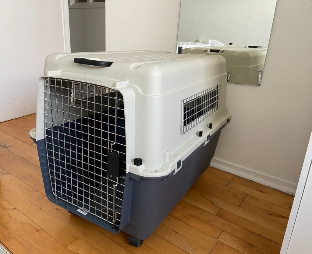 lightweight dog kennel
